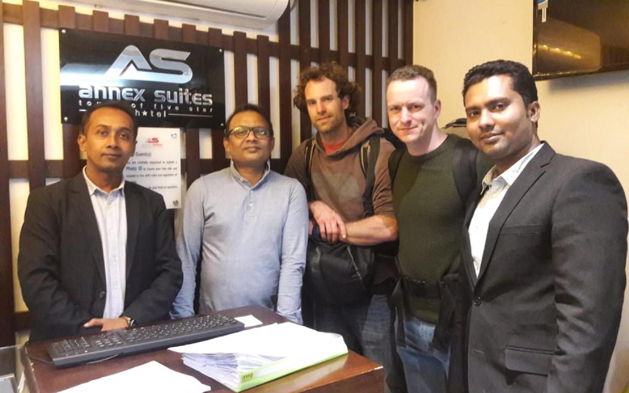Annex Suites Bogra Extérieur photo