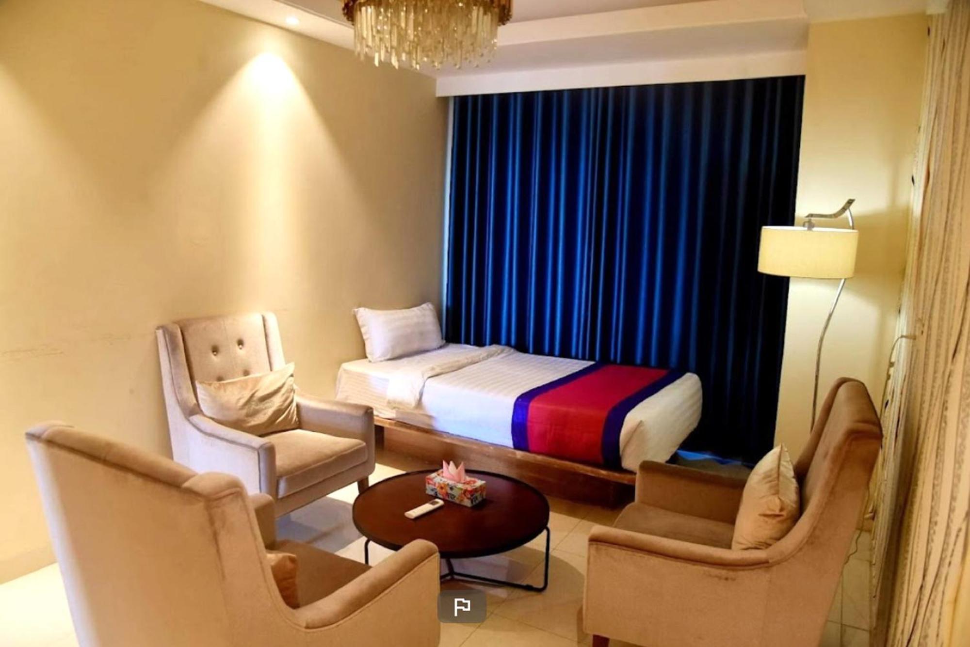 Annex Suites Bogra Extérieur photo