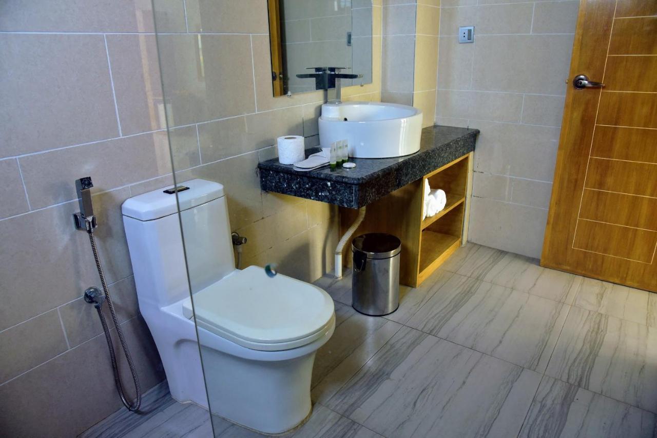 Annex Suites Bogra Extérieur photo