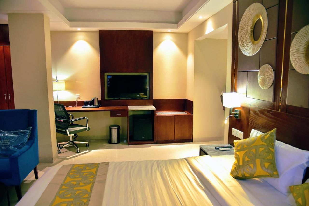 Annex Suites Bogra Extérieur photo